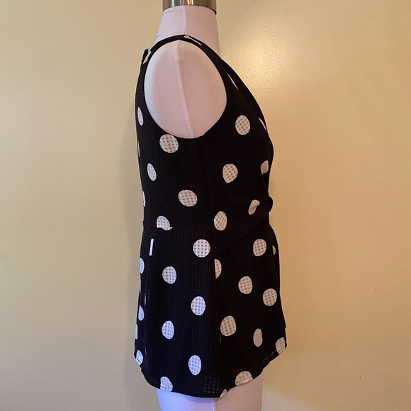 Ann Taylor Polka Dot Tie Front Waist Shell Sz 00P - Picture 2 of 11